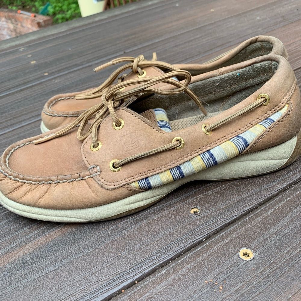 Sperry Top Sider boat shoes